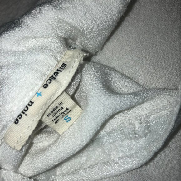 Cropped White Blouse - Picture 2 of 2